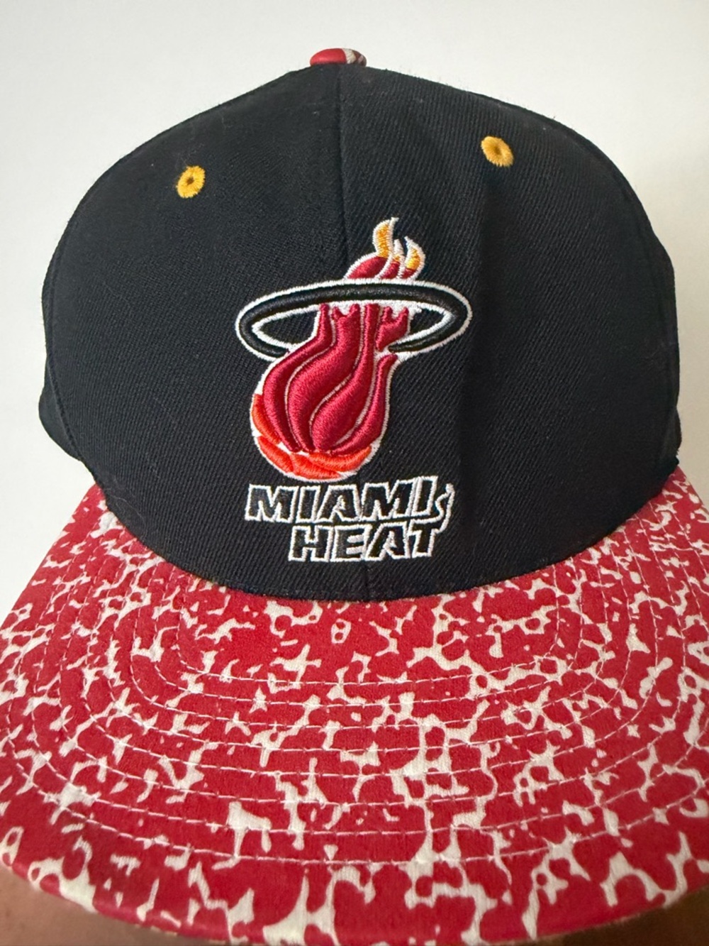Mitchell & Ness Miami Heat Hardwood Classics Crackle Visor Snapback Hat 2013